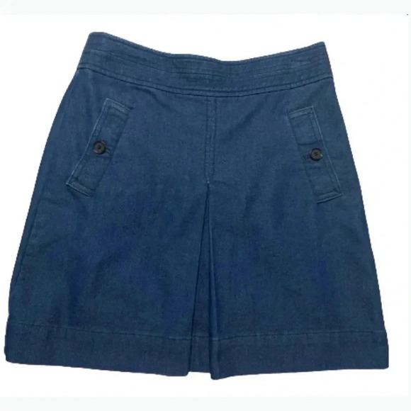 LOFT WOMENS SKIRT BLUE SOFT DENIM CHAMBRAY  PLEATED MINI STRETCHY SIZE 0 - Picture 1 of 8